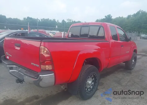 2006 Toyota Tacoma Base V6 from USA, damaged, VIN 5TEUU42N16Z282177